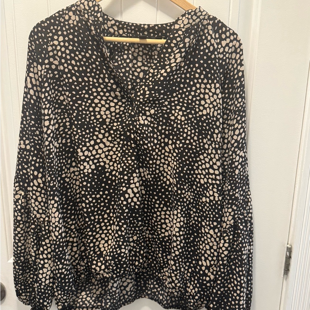 Have Black and Cream Patterned Blouse